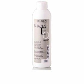 Graduelle Bleichmittel Redken Shades EQ Gloss 237 ml von Redken, Haarentfärber - Ref: S05107153, Preis: €9.67, Rabatt: %
