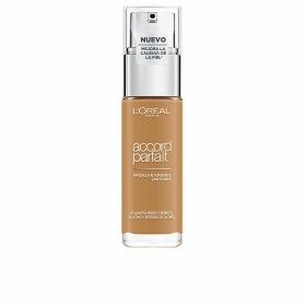Base de Maquillage Crémeuse L'Oreal Make Up Accord Parfait 5,5N-sun (30 ml) de L'Oreal Make Up, Fonds de teint - Réf : S05101...