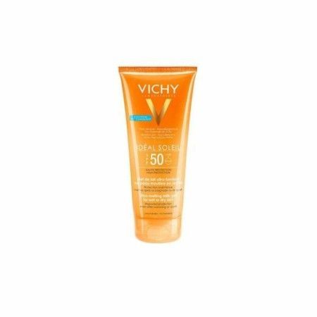 Protezione Solare Viso Capital Soleil Milk-Gel Vichy Spf 50 (200 ml) di Vichy, Filtri solari - Rif: S4508432, Prezzo: 23,15 €...