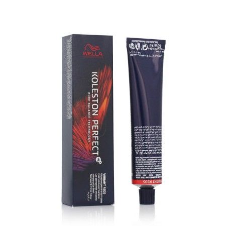Teinture permanente Wella Koleston Perfect Me + Vibrant Reds Nº 6/5 Dark Blonde Mahogany 60 ml de Wella, Coloration permanent...