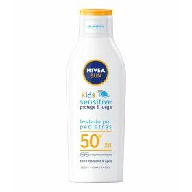 Creme Solar Nivea Protect&Sensitive Kids 200 ml Spf 50 de Nivea, Filtros solares - Ref: S7919619, Preço: 22,44 €, Desconto: %