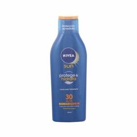 Leche Solar Spf 30 Nivea 8244 30 (400 ml) de Nivea, Filtros solares - Ref: S0521150, Precio: 15,95 €, Descuento: %