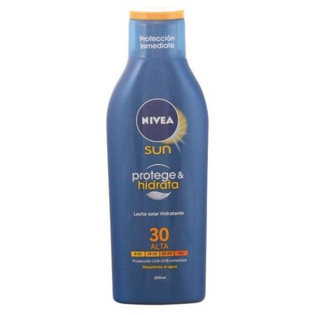 Leite Solar Protege & Hidrata Nivea SPF 30 (200 ml) 30 (200 ml) de Nivea, Filtros solares - Ref: S0542409, Preço: 12,86 €, De...