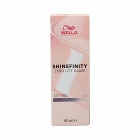 Dauerhafte Coloration Wella Shinefinity Nº 07/81 (60 ml) von Wella, Farben - Ref: S4259085, Preis: 12,98 €, Rabatt: %
