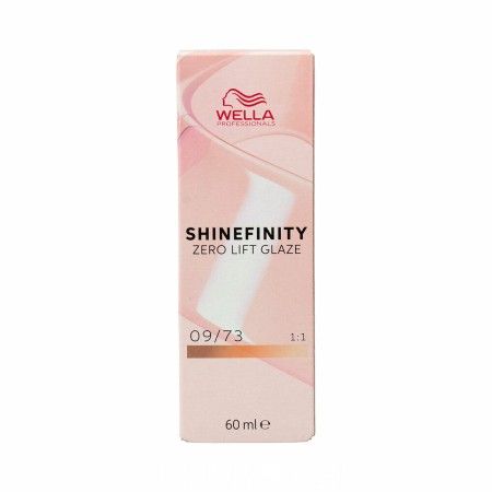 Teinture permanente Wella Shinefinity color Nº 09/73 60 ml de Wella, Coloration permanente - Réf : S4259097, Prix : 12,98 €, ...